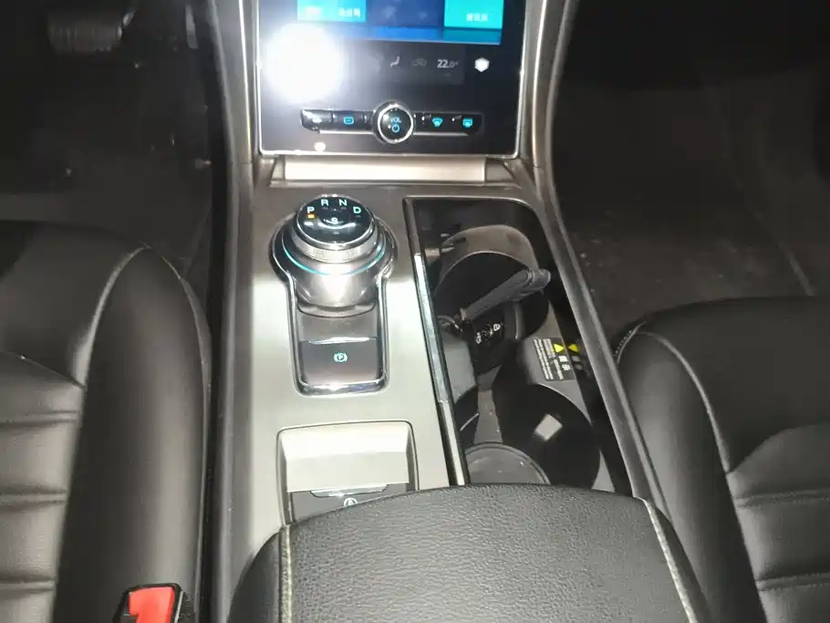 Ford Mondeo — миниатюра 16