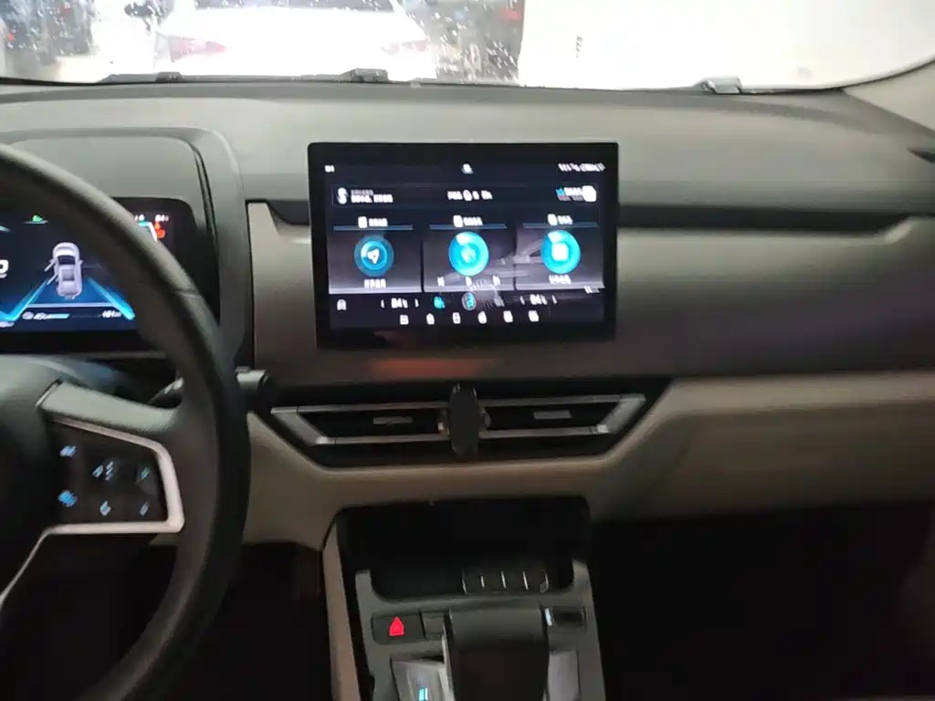 BYD Yuan Pro — миниатюра 13