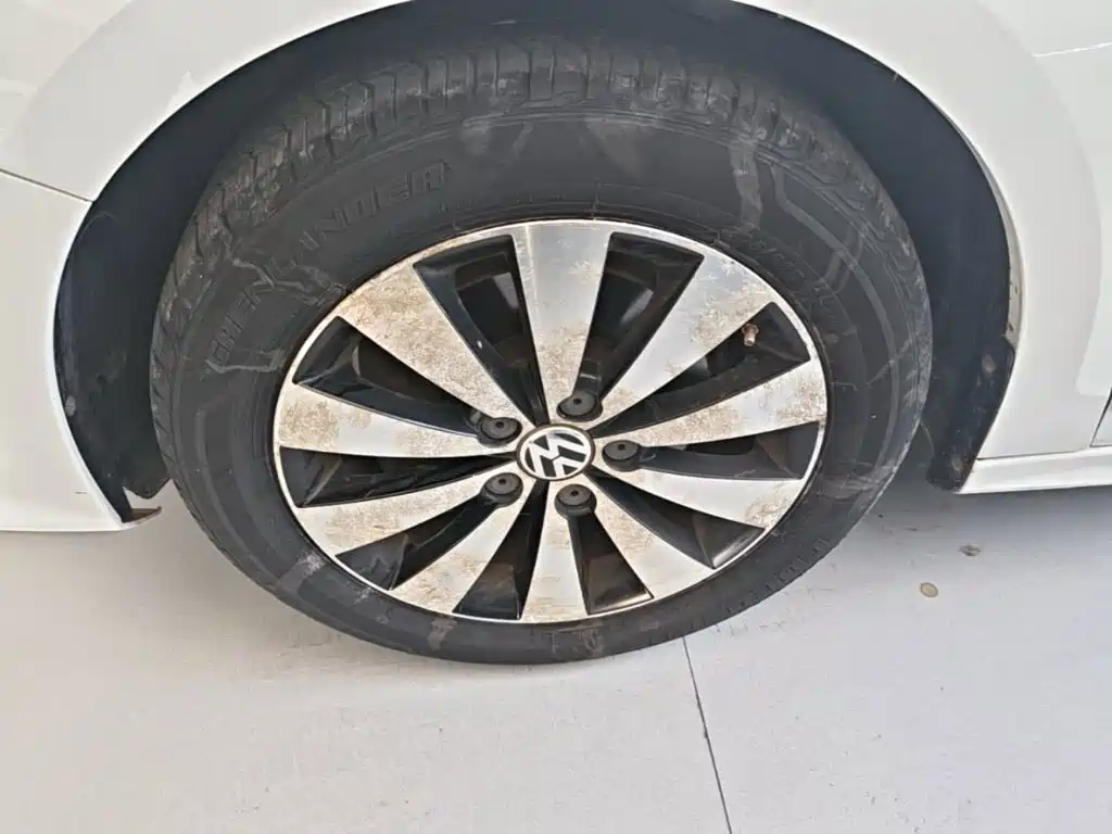 Volkswagen Sagitar — миниатюра 23