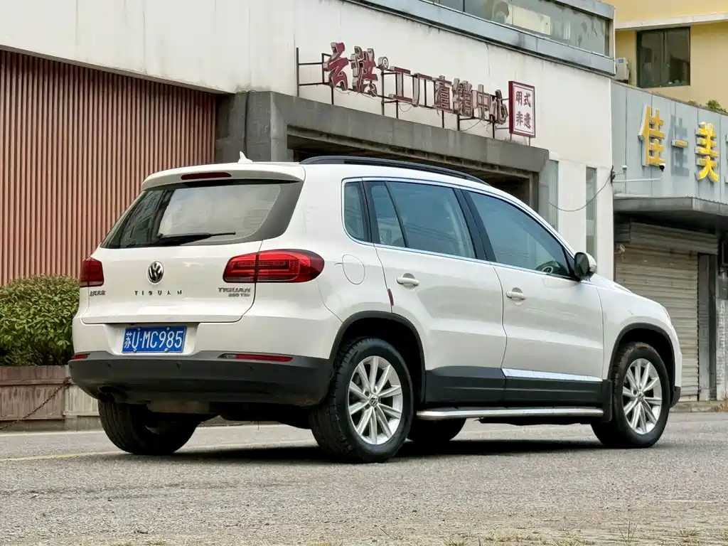 Volkswagen Tiguan — миниатюра 8