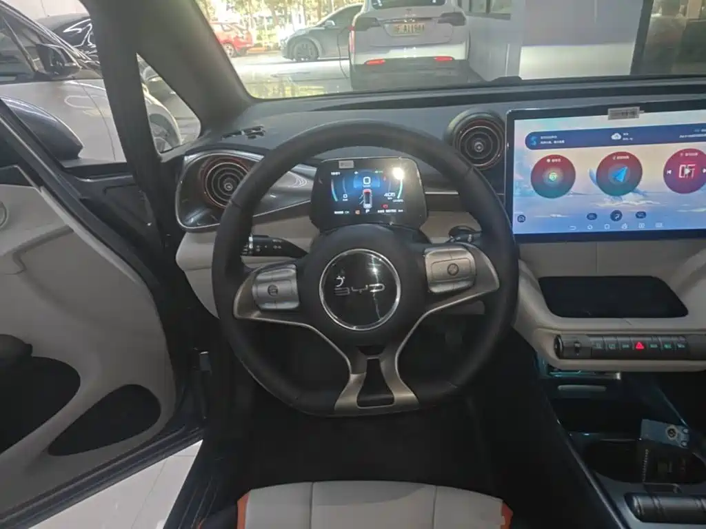 BYD Dolphin — миниатюра 11