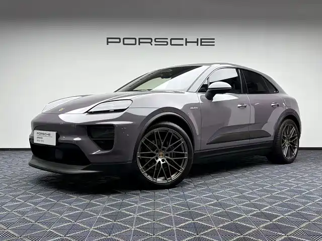 2025 Porsche Macan