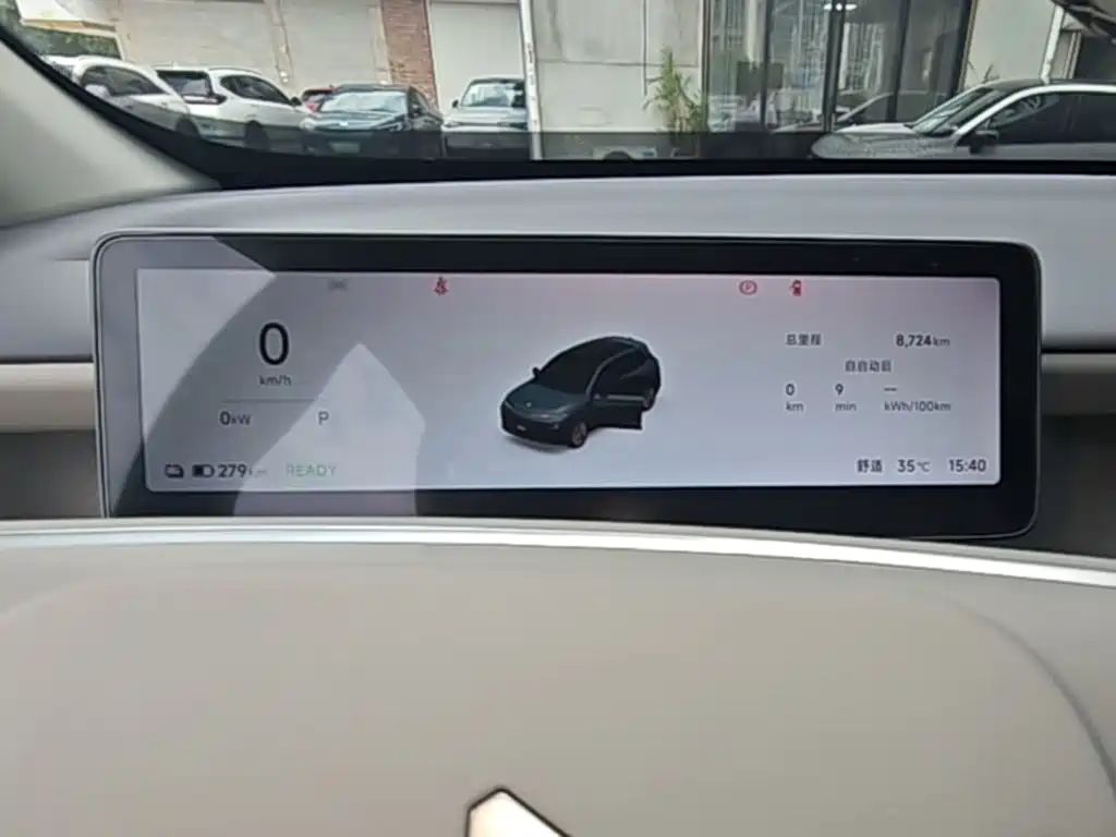 Leapmotor Leapmotor B10 — миниатюра 12