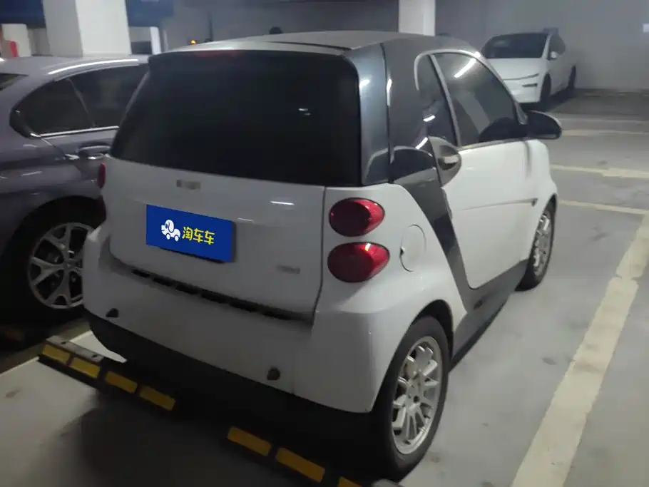 smart Smart Fortwo — миниатюра 3