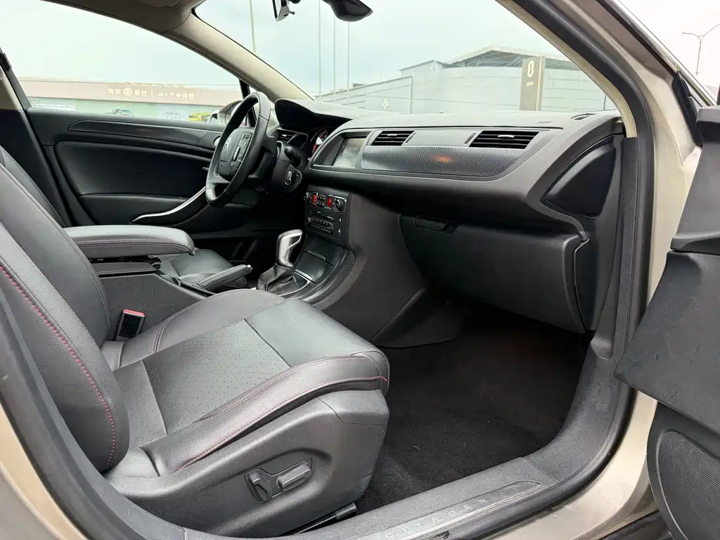 Citroen C5 — миниатюра 32
