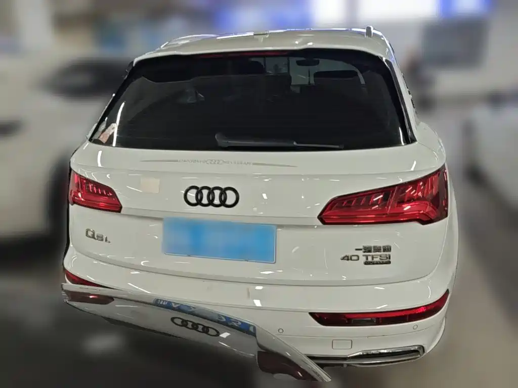Audi Q5L — миниатюра 10