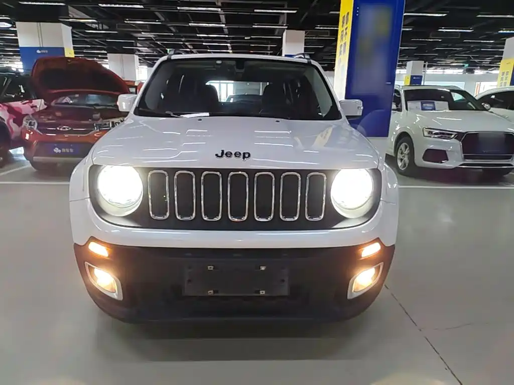 Jeep Renegade — миниатюра 3