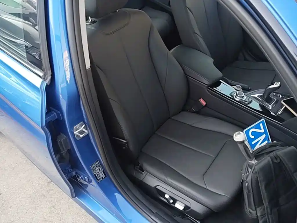 BMW 3 Series — миниатюра 25