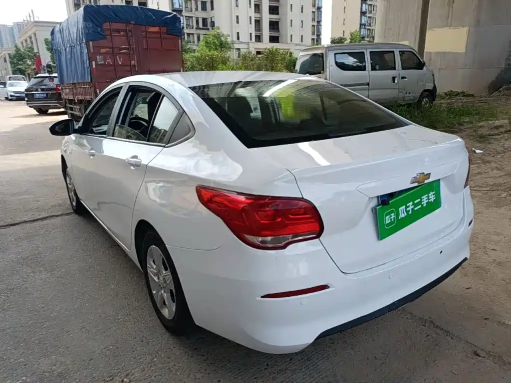Chevrolet Cavalier — миниатюра 5
