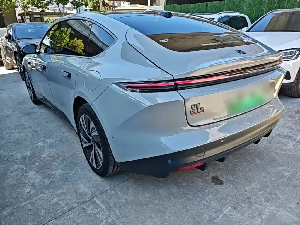 NIO ET5 — миниатюра 5