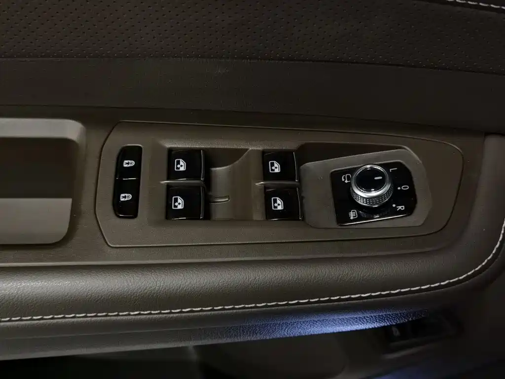 Volkswagen Viloran — миниатюра 9