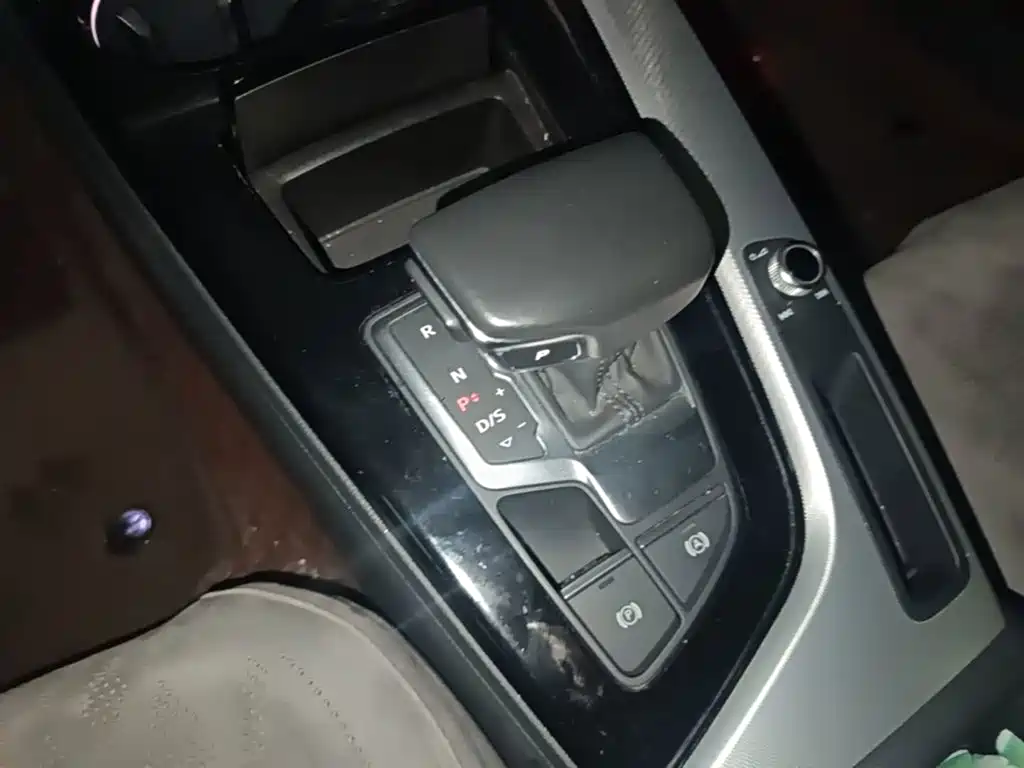 Audi A4 (Import) — миниатюра 19