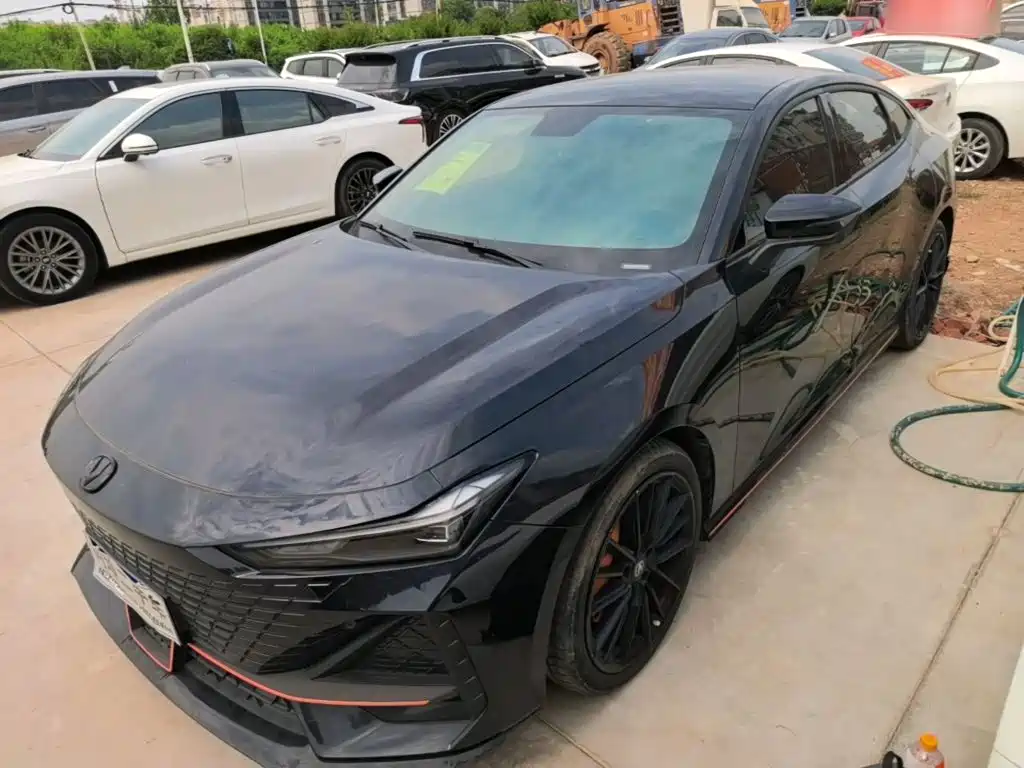 Changan UNI-V