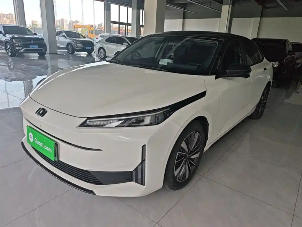 Qiyuan 长安启源A05经典 — миниатюра 2