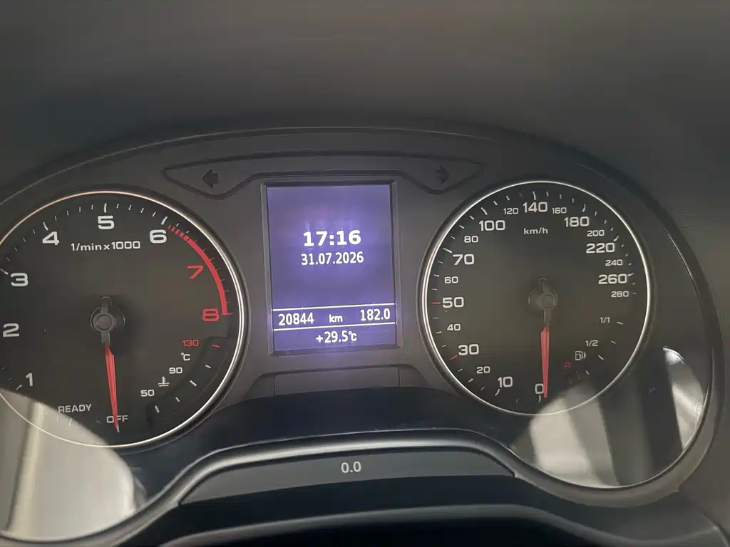 Audi Q2L — миниатюра 13