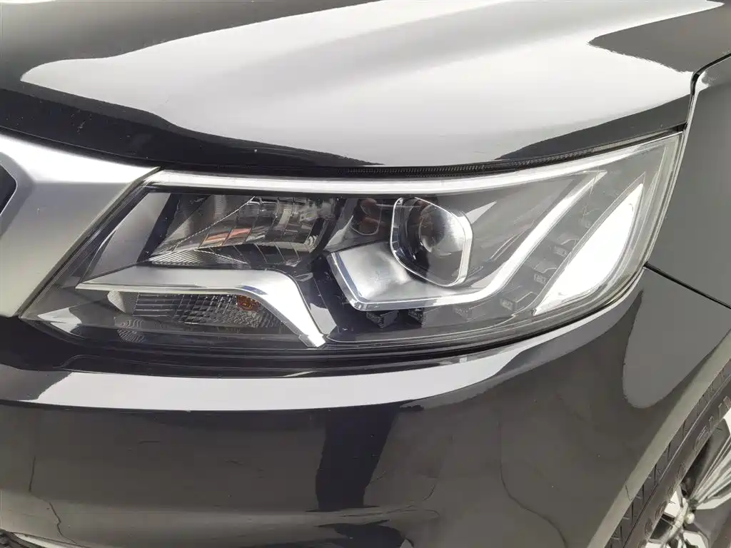 GEELY AUTOMOBILE VISION X6
