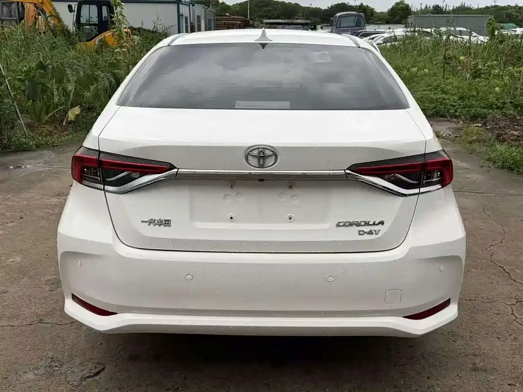 Toyota Corolla — миниатюра 10