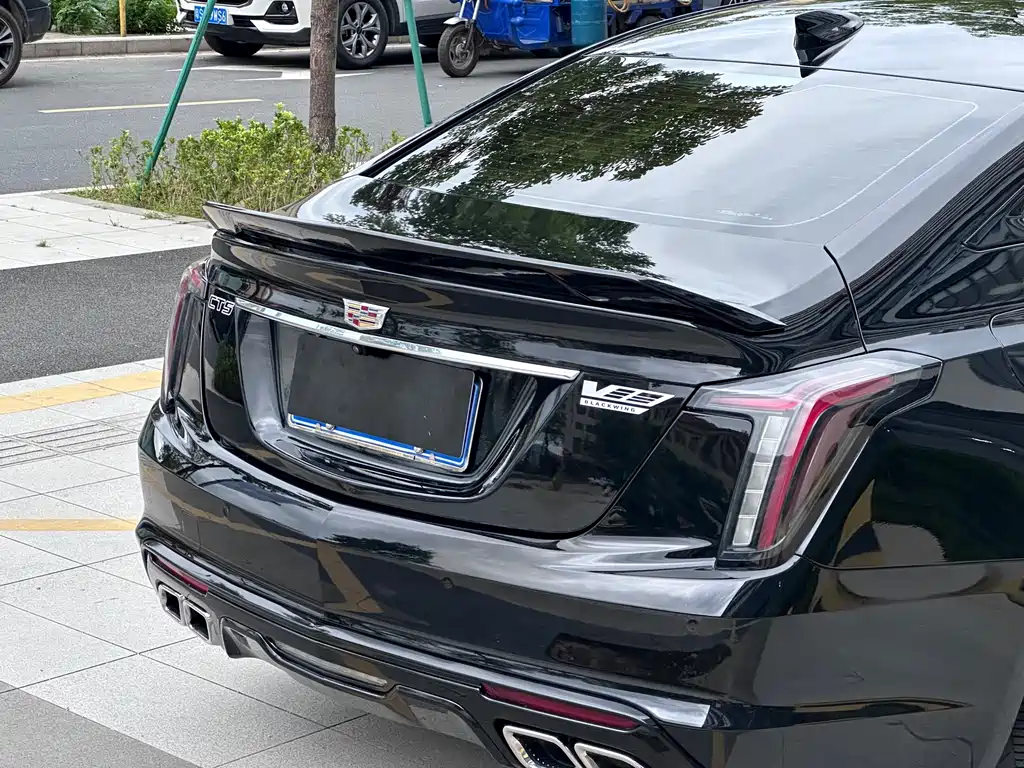 Cadillac CT5 — миниатюра 8