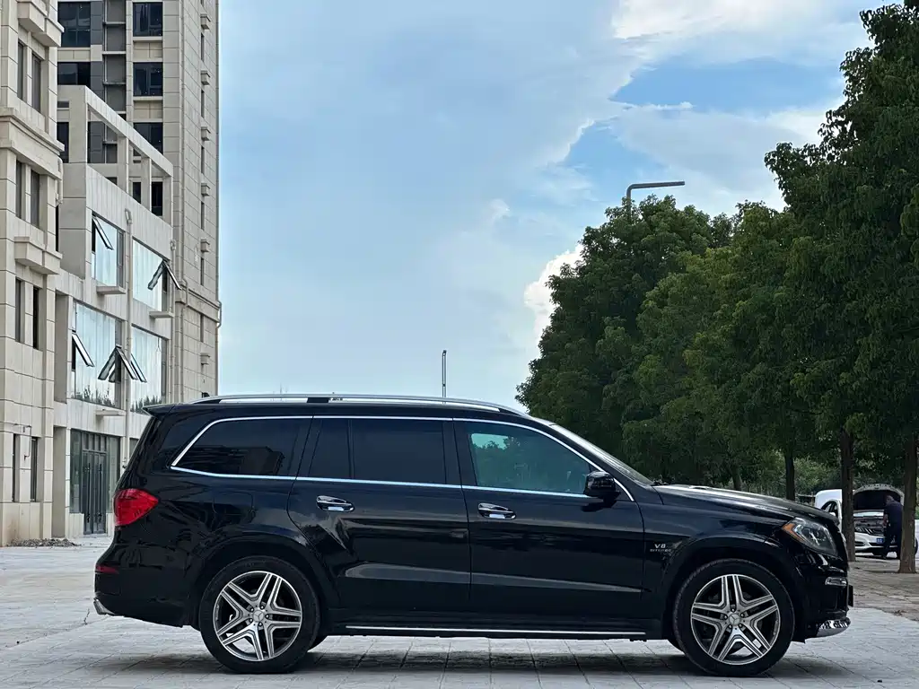 Mercedes-Benz GL-Class — миниатюра 9