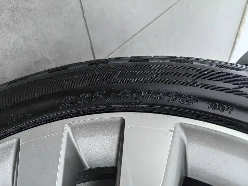Geely Boyue — миниатюра 24