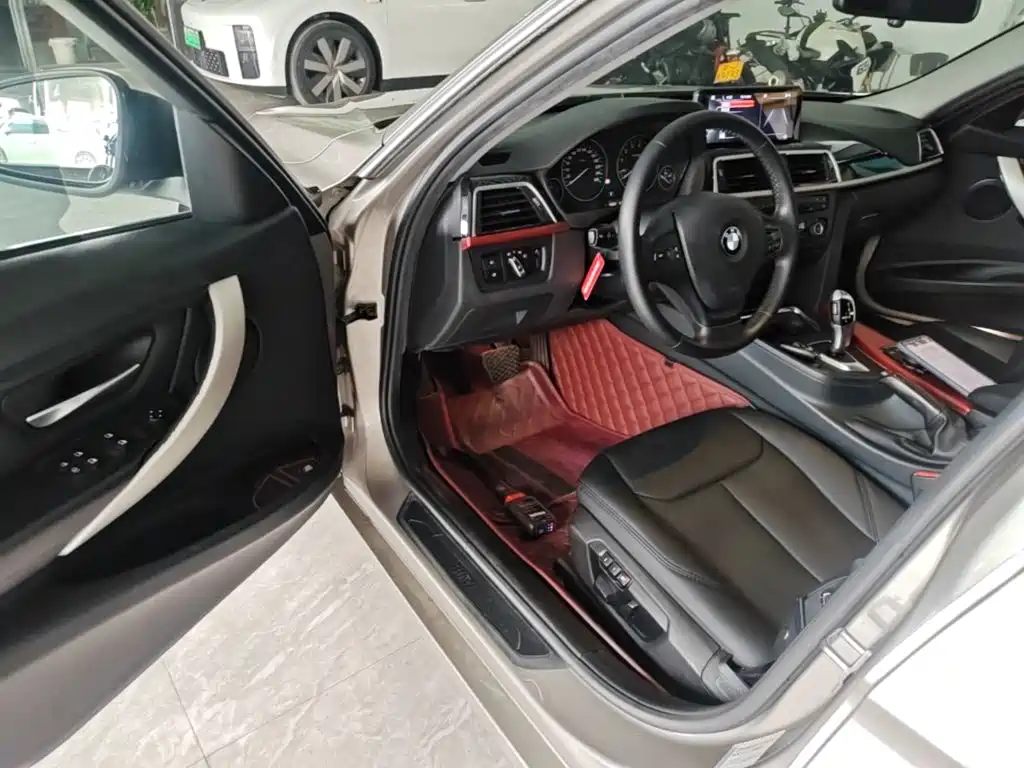 BMW 3 Series — миниатюра 16