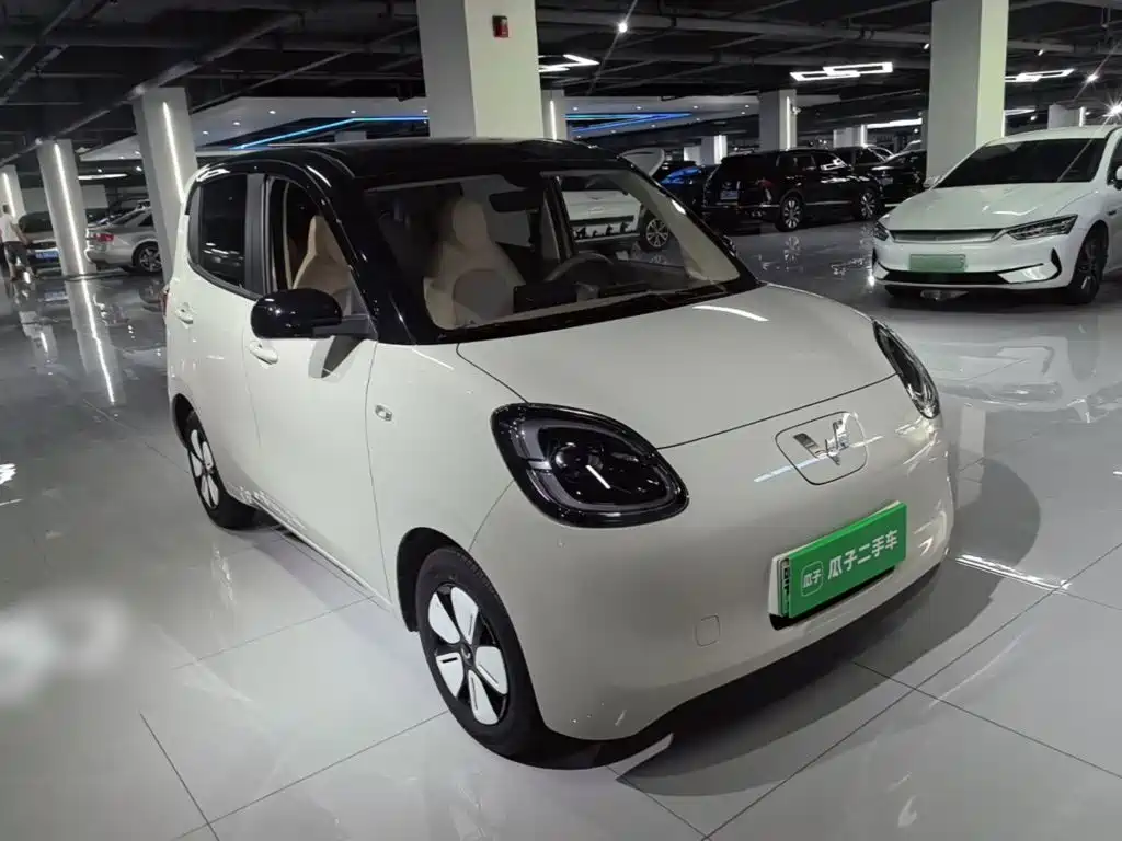 Wuling MINIEV — миниатюра 4
