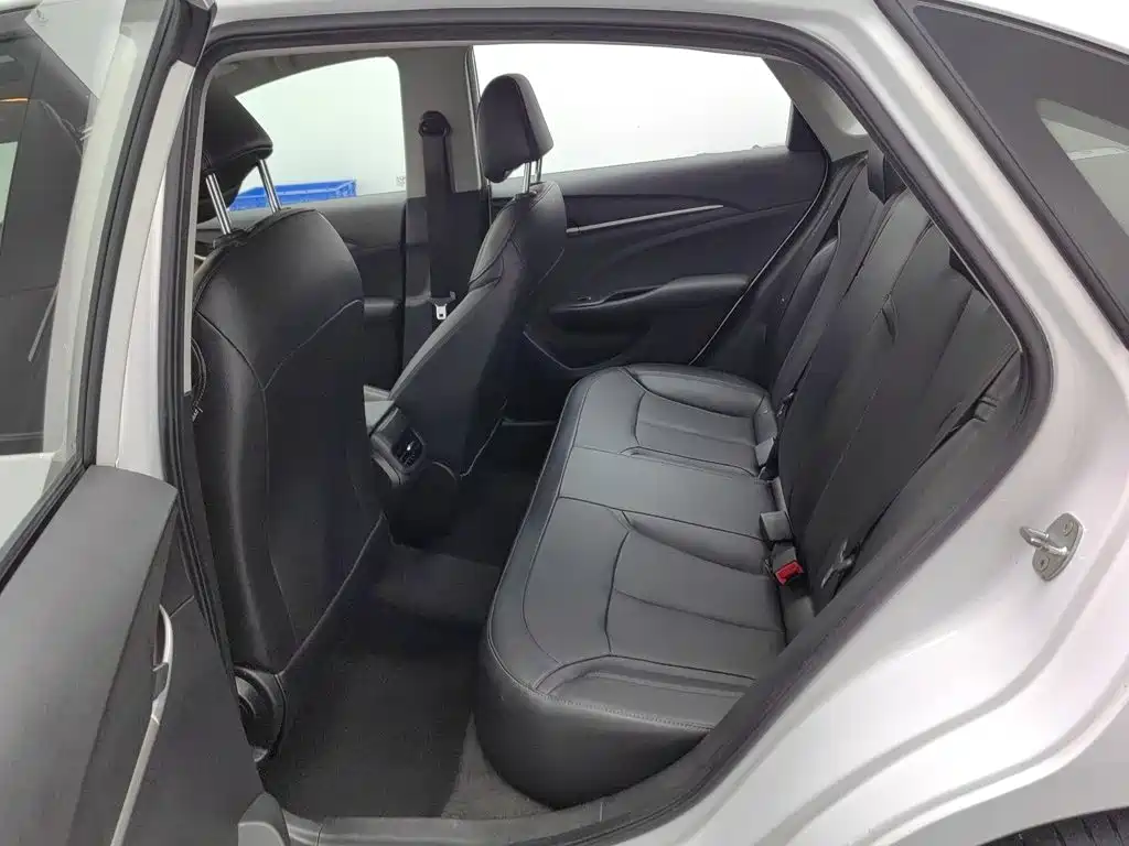 Buick Excelle — миниатюра 15