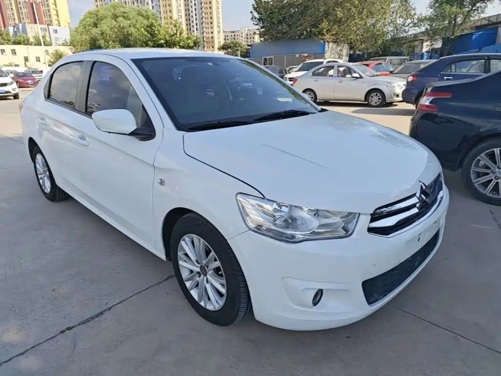 Citroen Elysee — миниатюра 4