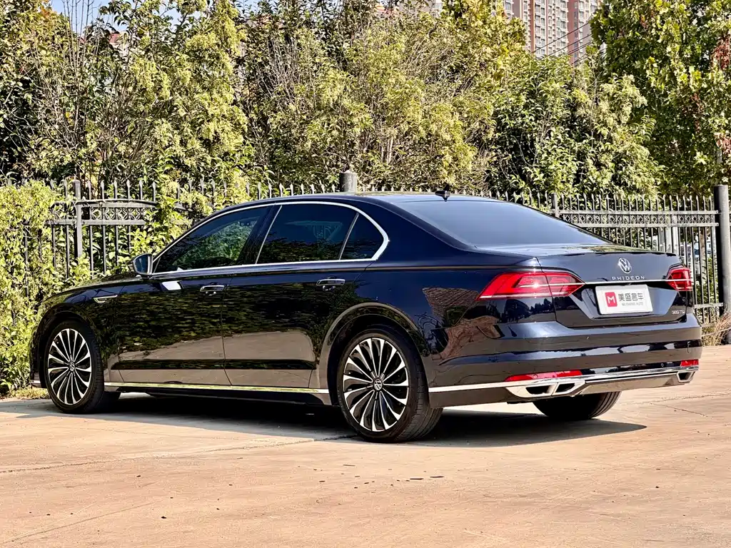 Volkswagen Phideon — миниатюра 8