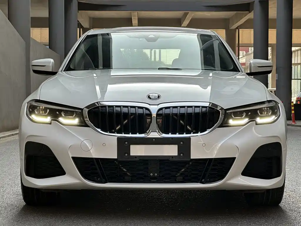 BMW 3 Series — миниатюра 2