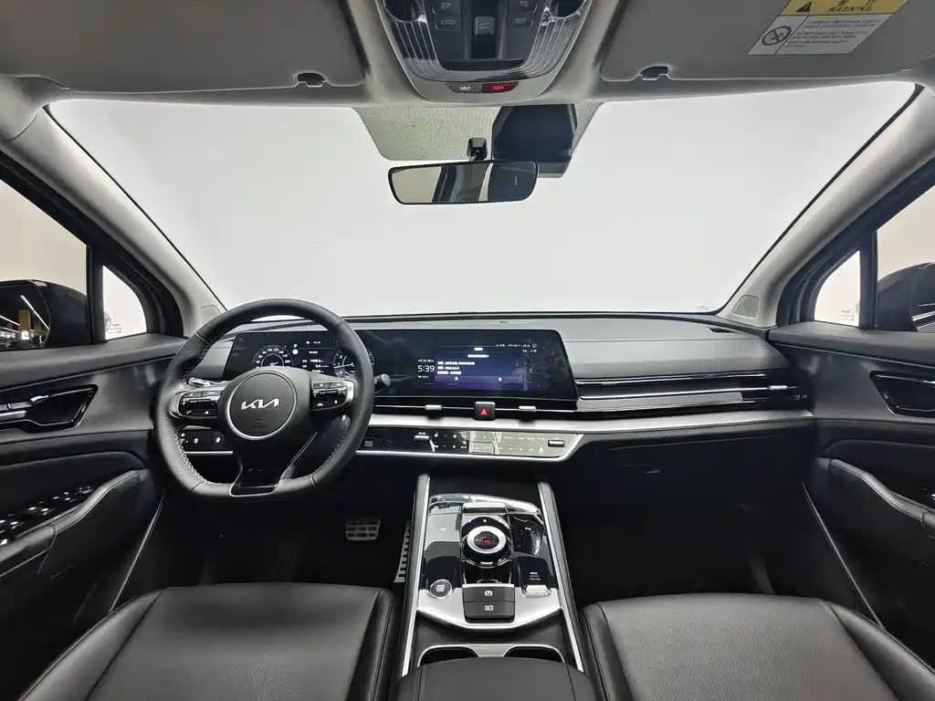 Kia Sportage — миниатюра 12