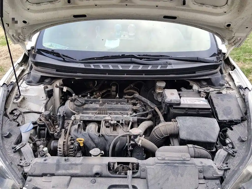 Hyundai Elantra Langdong — миниатюра 11
