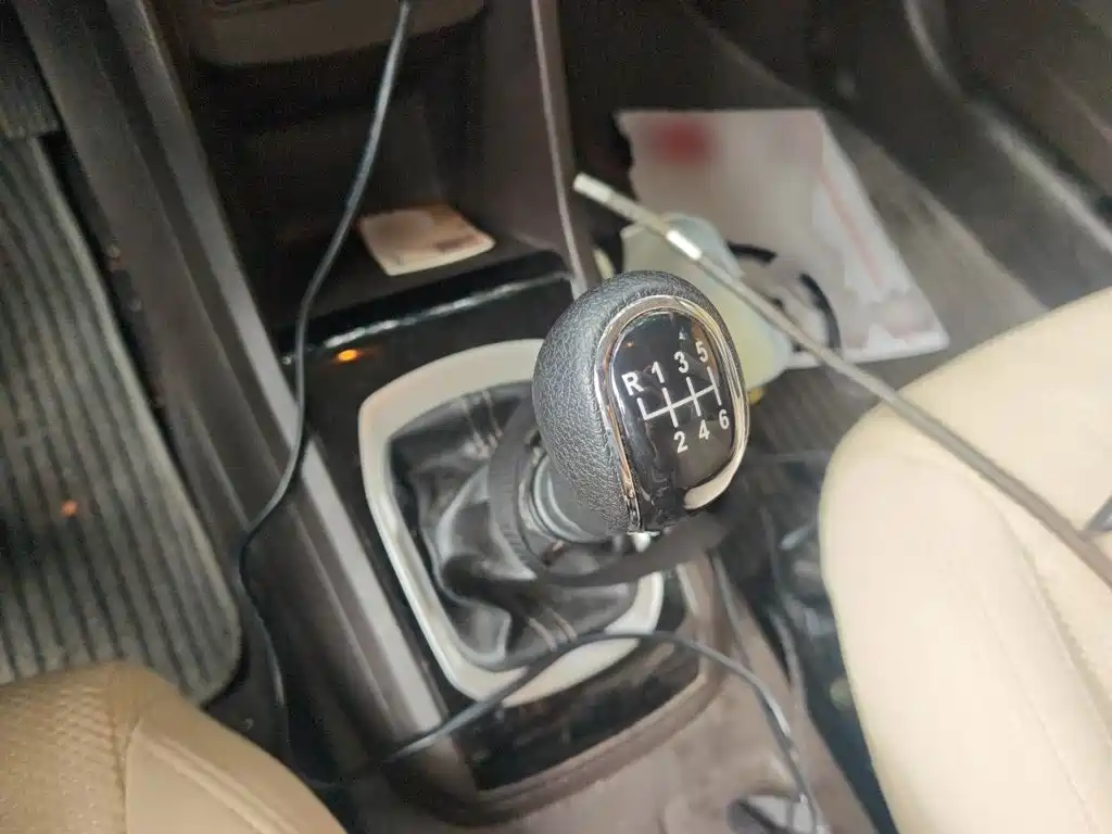 Baojun 310W — миниатюра 7