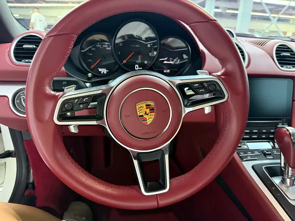 Porsche 718 2019 Boxster T 2.0T