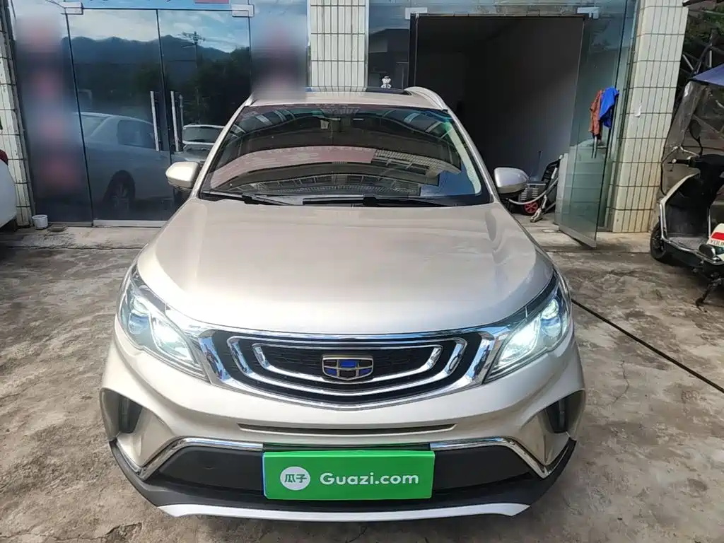Geely Vision X3 — миниатюра 3