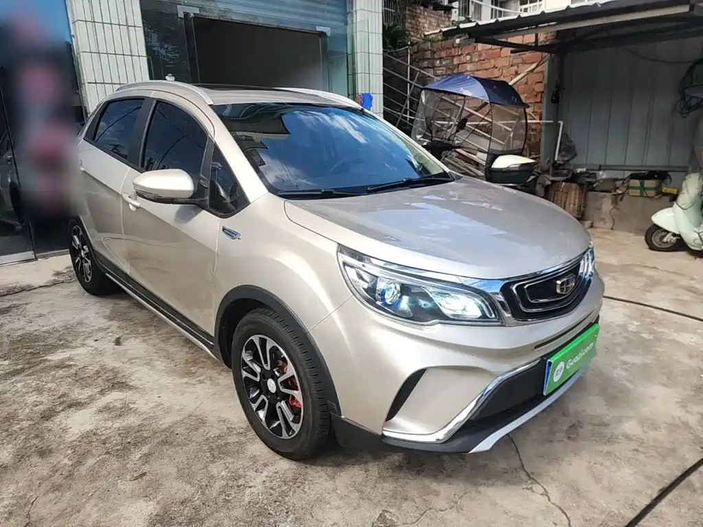 Geely Vision X3 — миниатюра 4