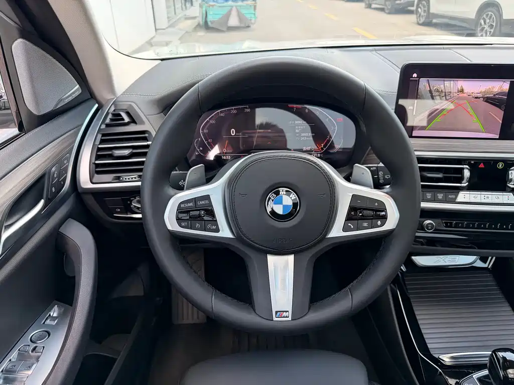 BMW X3 — миниатюра 17