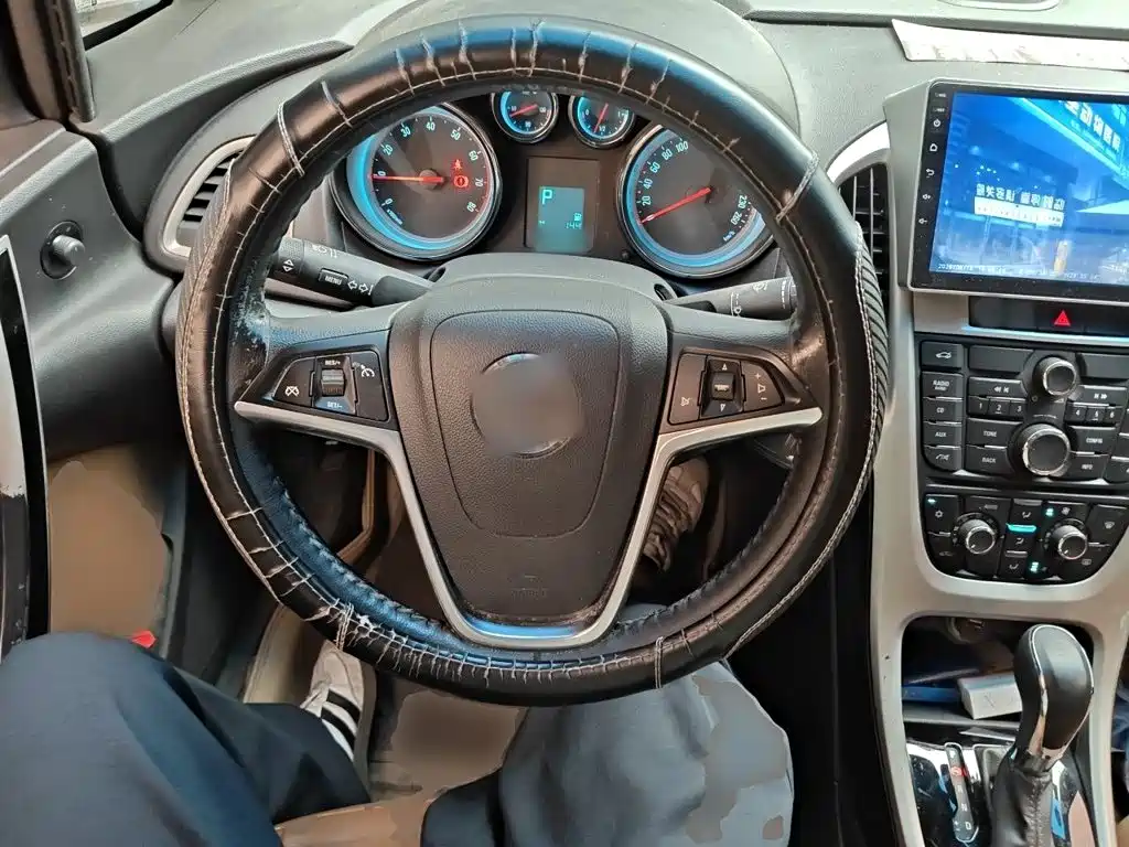 Buick Excelle — миниатюра 11