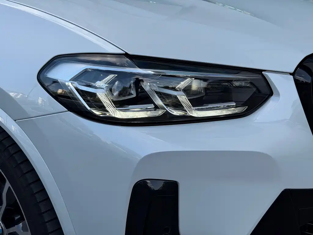 BMW X3 — миниатюра 8