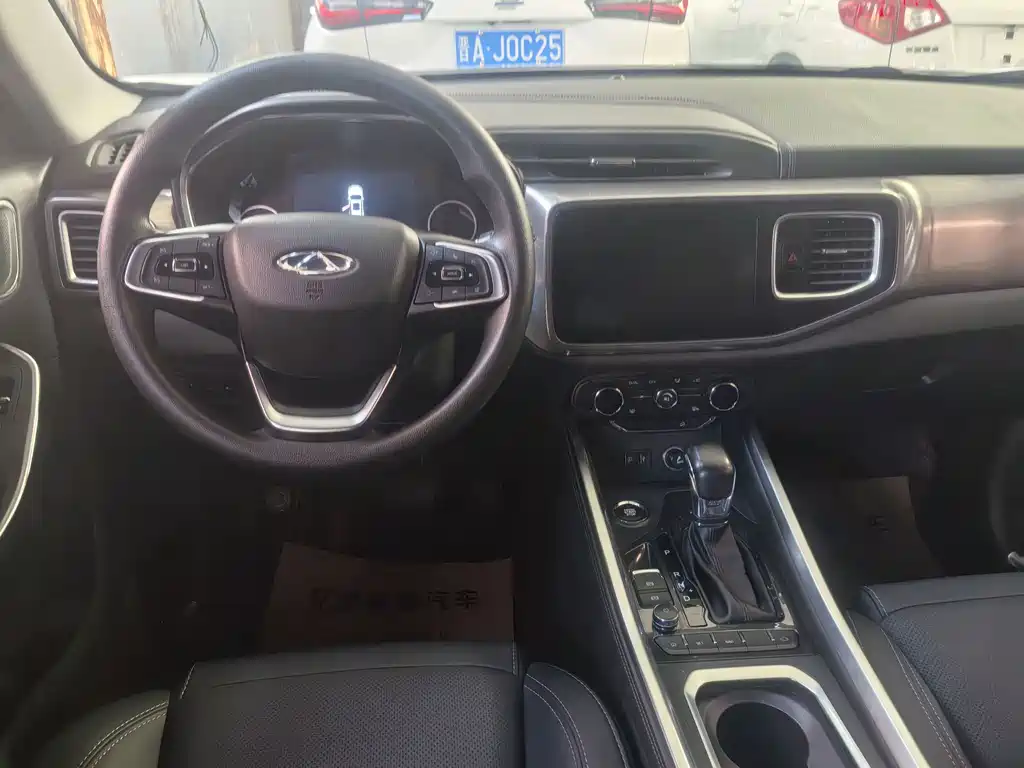 Chery Tiggo 8 — миниатюра 6