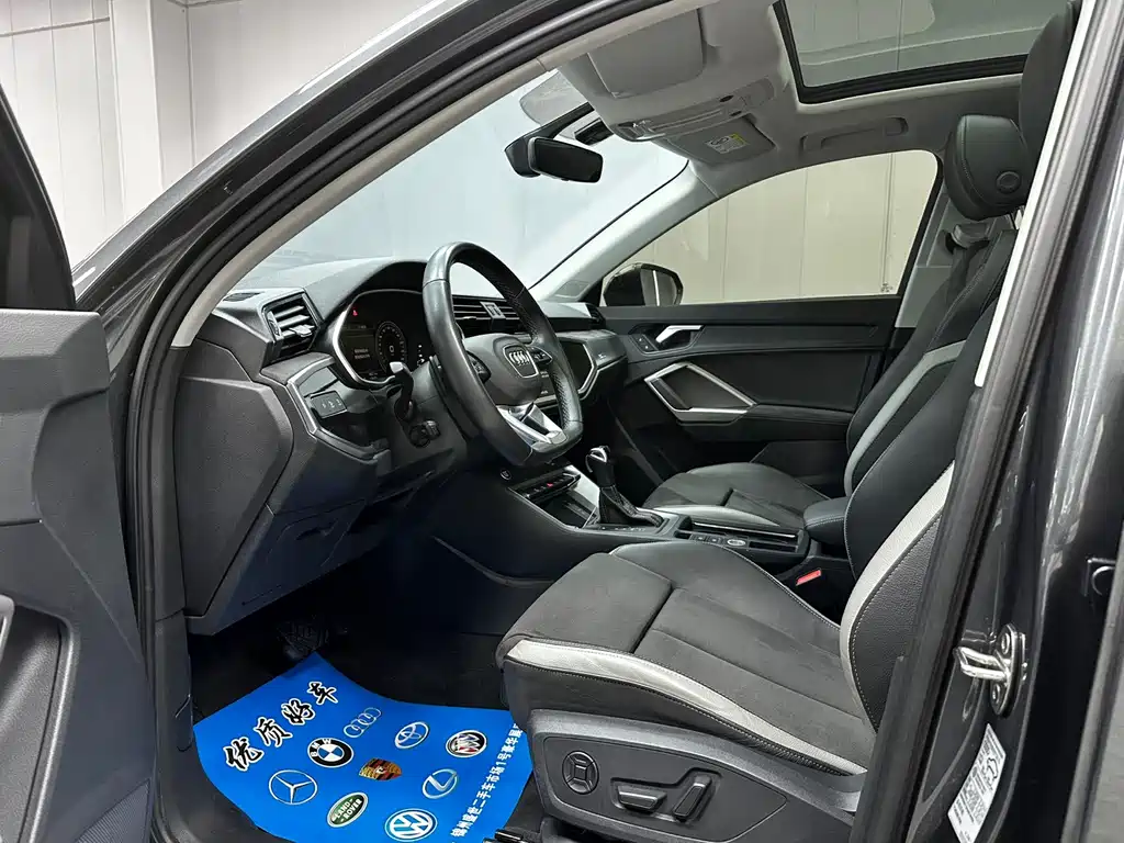 Audi Q3 — миниатюра 10