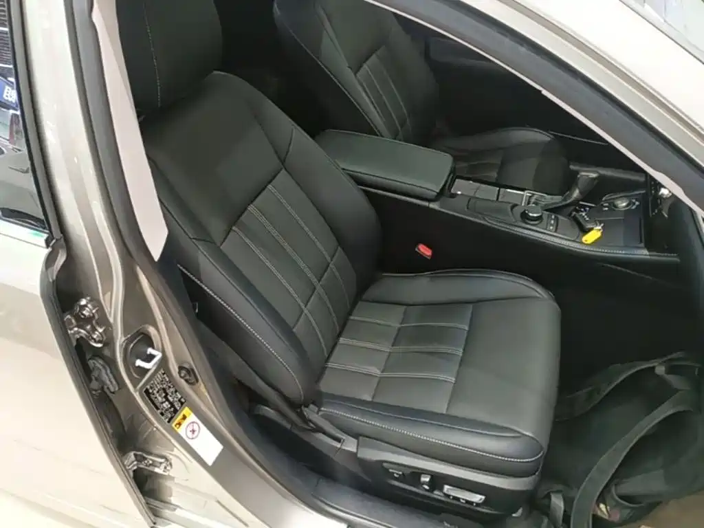 Lexus ES — миниатюра 19