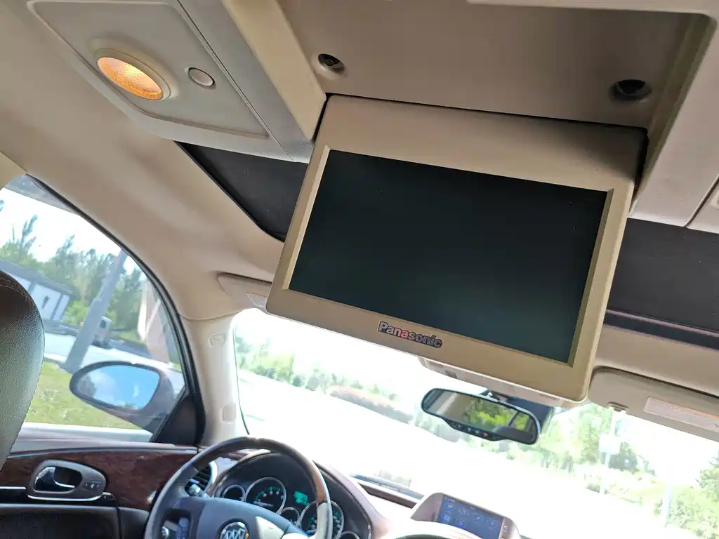 Buick Enclave — миниатюра 23