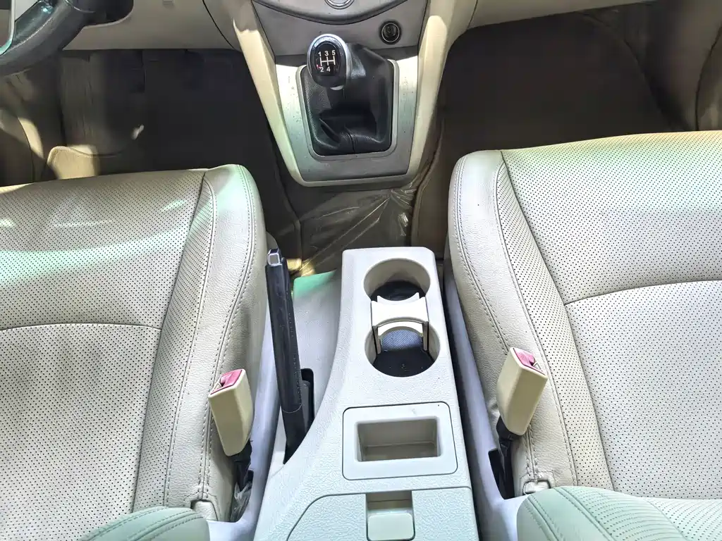 BYD S6 — миниатюра 14