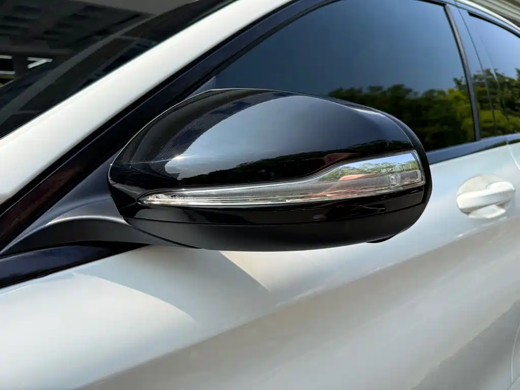 Mercedes-Benz C-Class — миниатюра 16