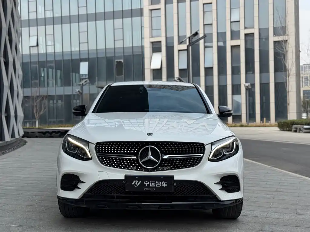 Mercedes-Benz GLC 2018 GLC 260 4MATIC SUV