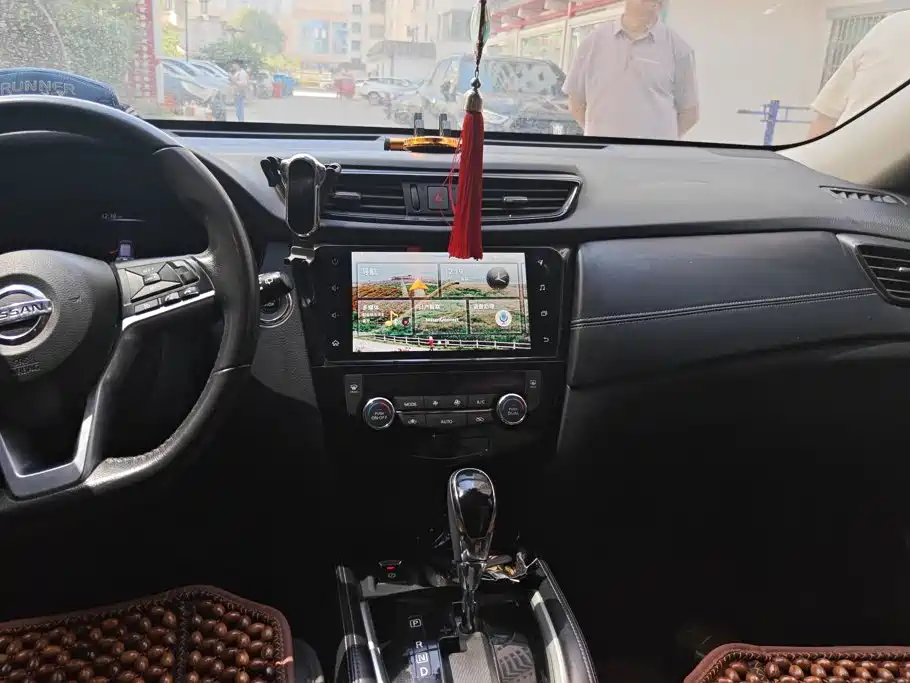 Nissan X-Trail — миниатюра 13