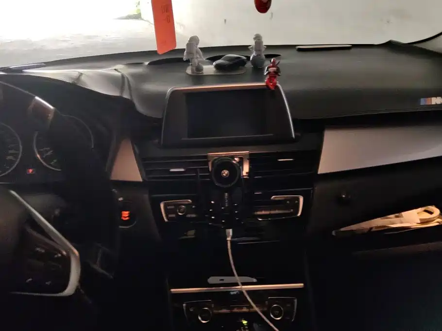 BMW 2 Series Active Tourer — миниатюра 13