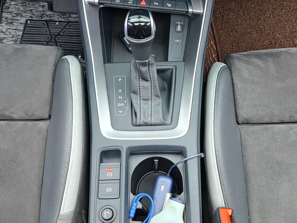 Audi Q3 — миниатюра 14