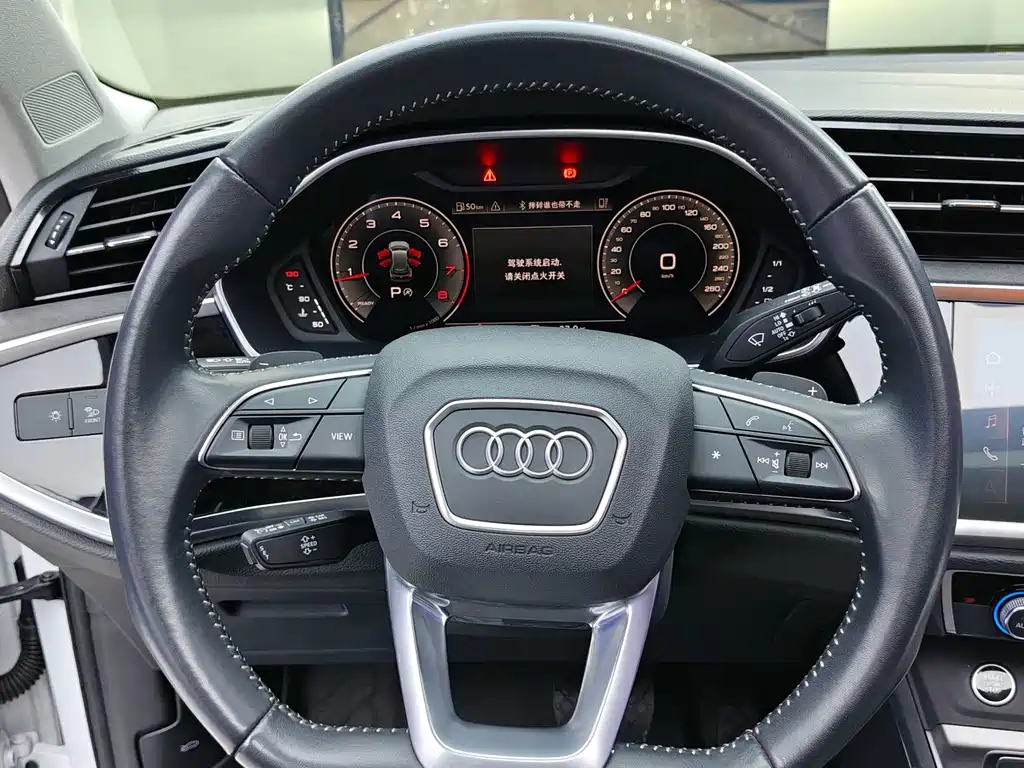 Audi Q3 — миниатюра 13